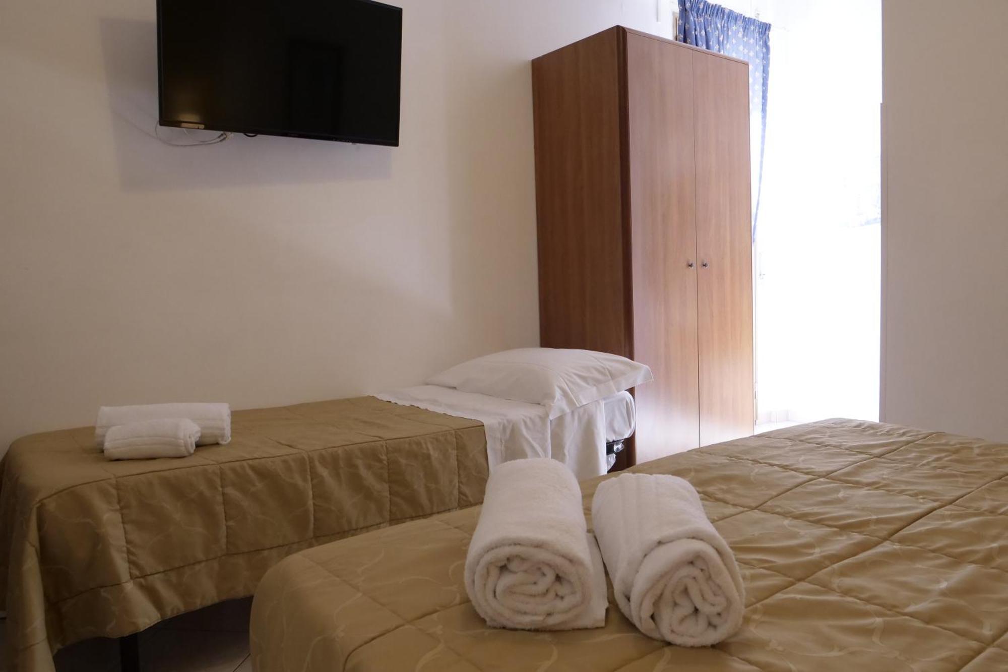 Hotel Elios Tao タオルミーナ エクステリア 写真