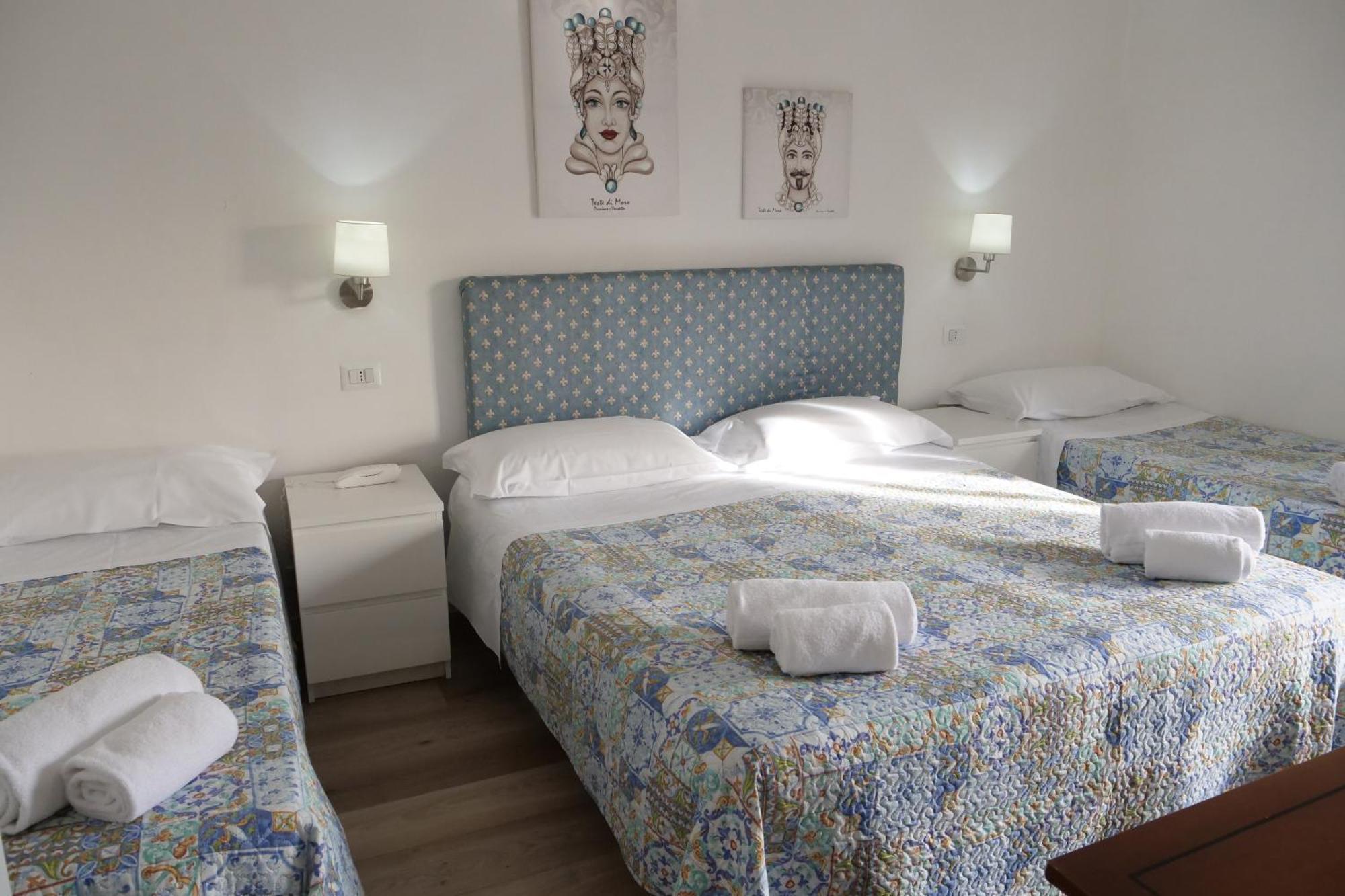 Hotel Elios Tao タオルミーナ エクステリア 写真