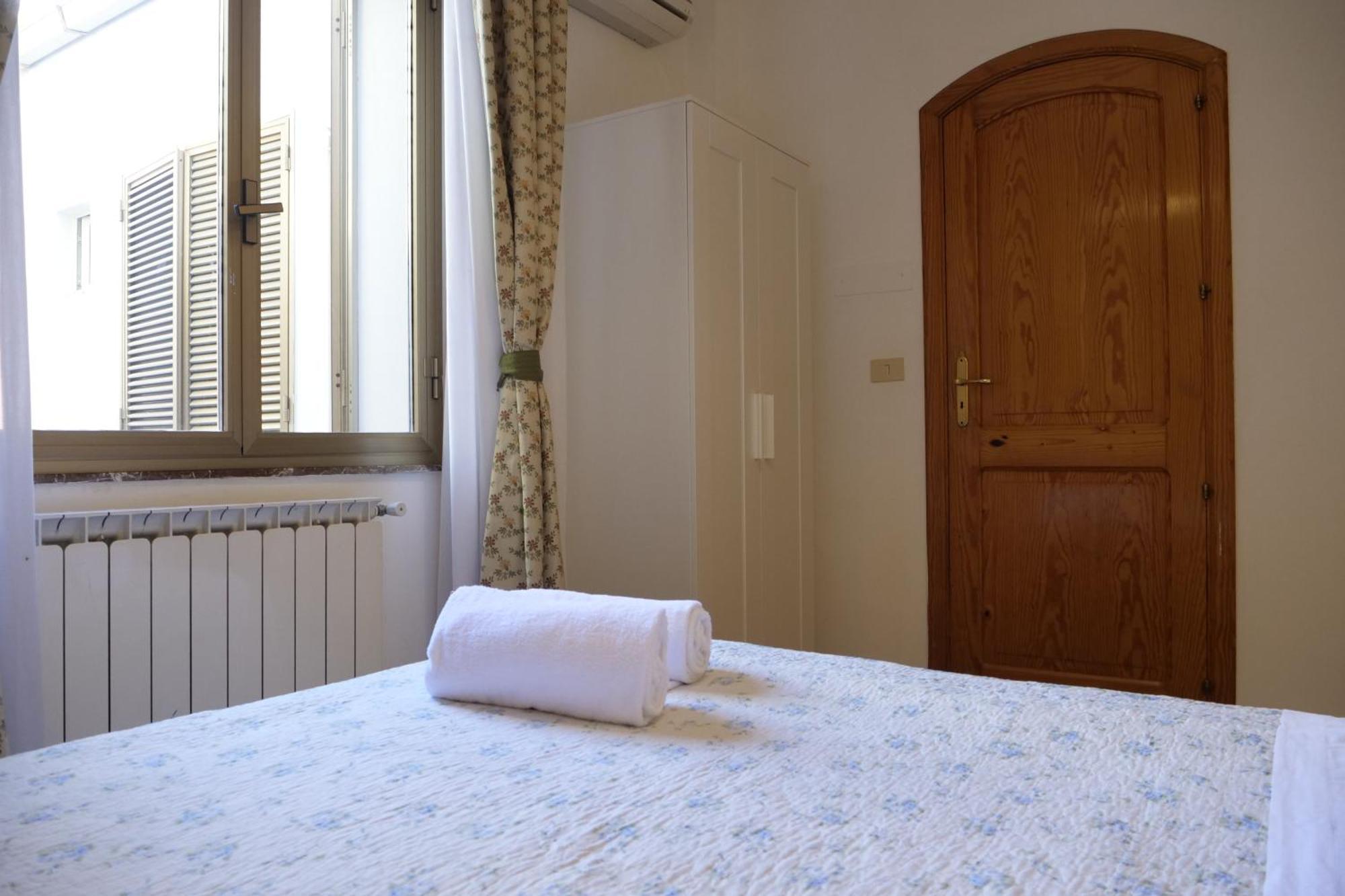 Hotel Elios Tao タオルミーナ エクステリア 写真